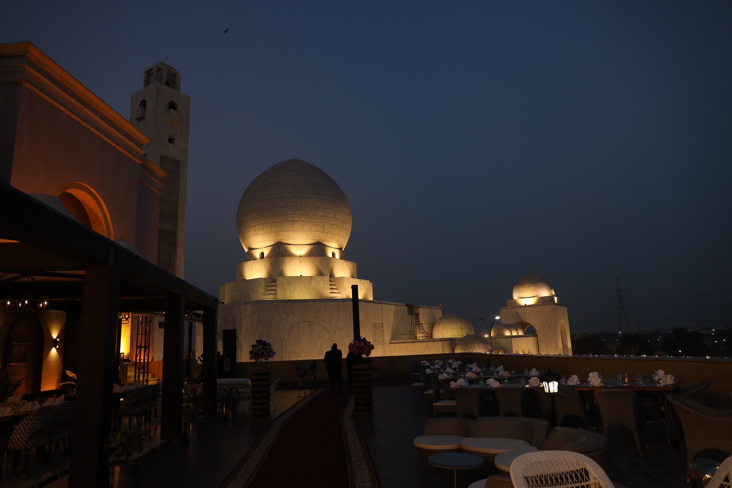 Romantic Evenings: Candlelight, soft music, low conversations.